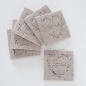 Preview: Boltze Filzuntersetzer Garni beige Servus 10x10cm 6 Stück im Set Glasuntersetzer Landhaus