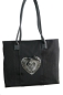 Preview: Außergewöhnliche schwarze Henkeltasche mit Metallherz