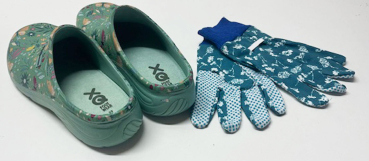 Preview: Damen Gartenclogs Schmetterling mint mit passenden Gartenhandschuhen 2 teiliges Gartenset