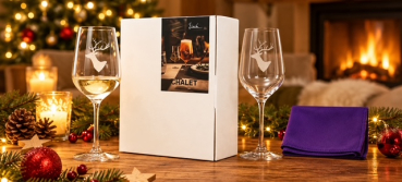 Preview: EISCH CHALET Weißweingläser – Alpiner Charme für besondere Genussmomente mit Poliertuch