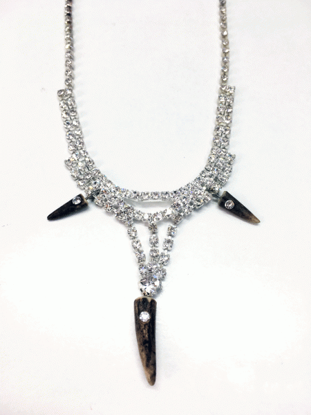 Trachtenkette Strasssteincollier mit 3 Hornspitzen