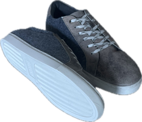 Maddox Herren Trachtensneaker Greif Ziegenverlour Wolle