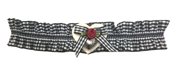 Strumpfband schwarz kariert mit Filzherz und Rose - Kopie