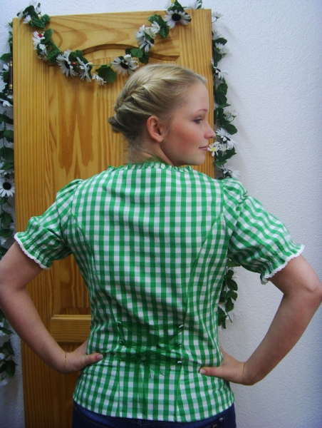 Trendstarke klassische karierte Trachtenbluse grün/weiss Emma